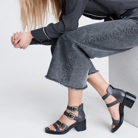 RAG & BONE l Metal Gray Strappy Heel Fallon Leather Sandal Brass Buckle 9.5 - Picture 1 of 14